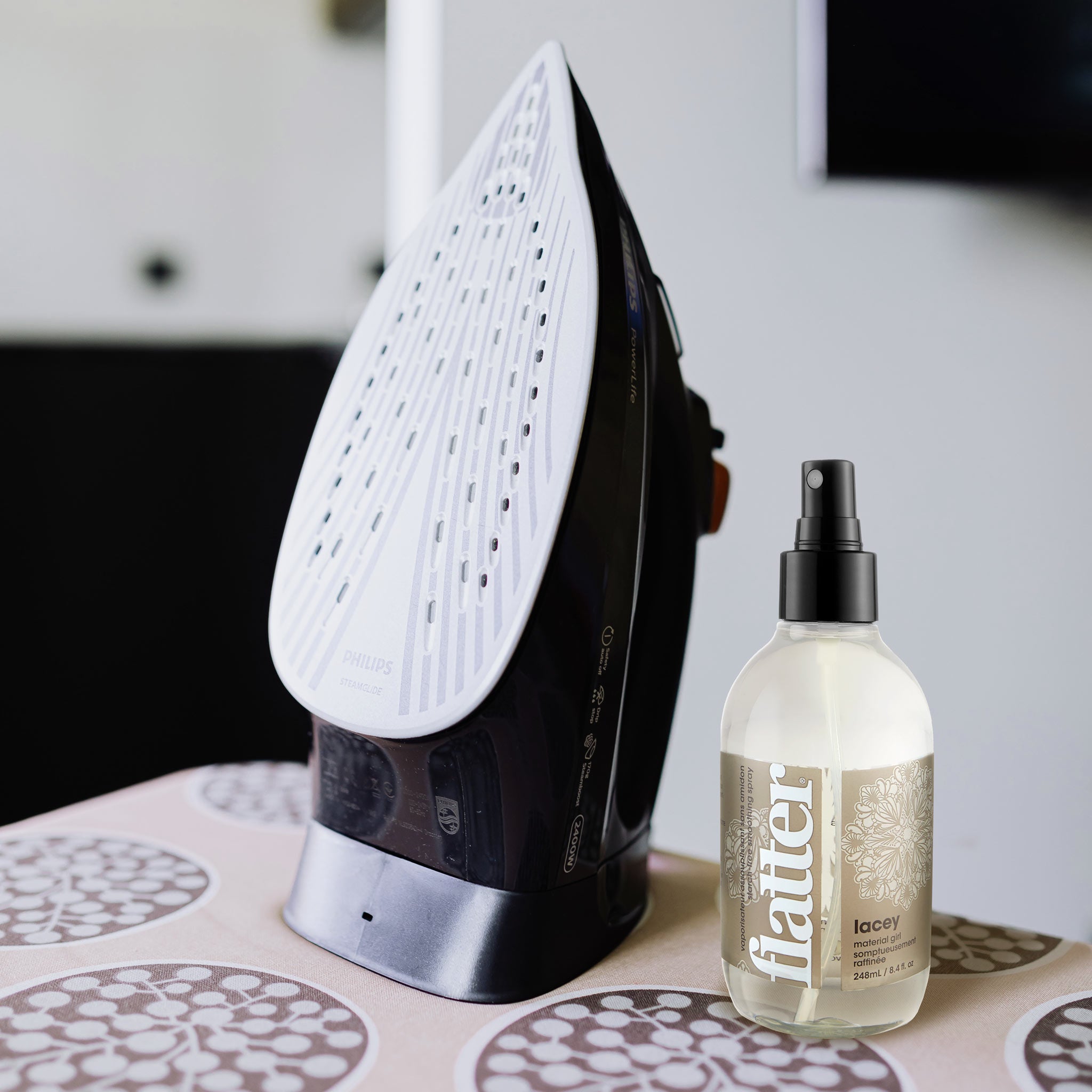 Flatter Ironing & Smoothing Spray